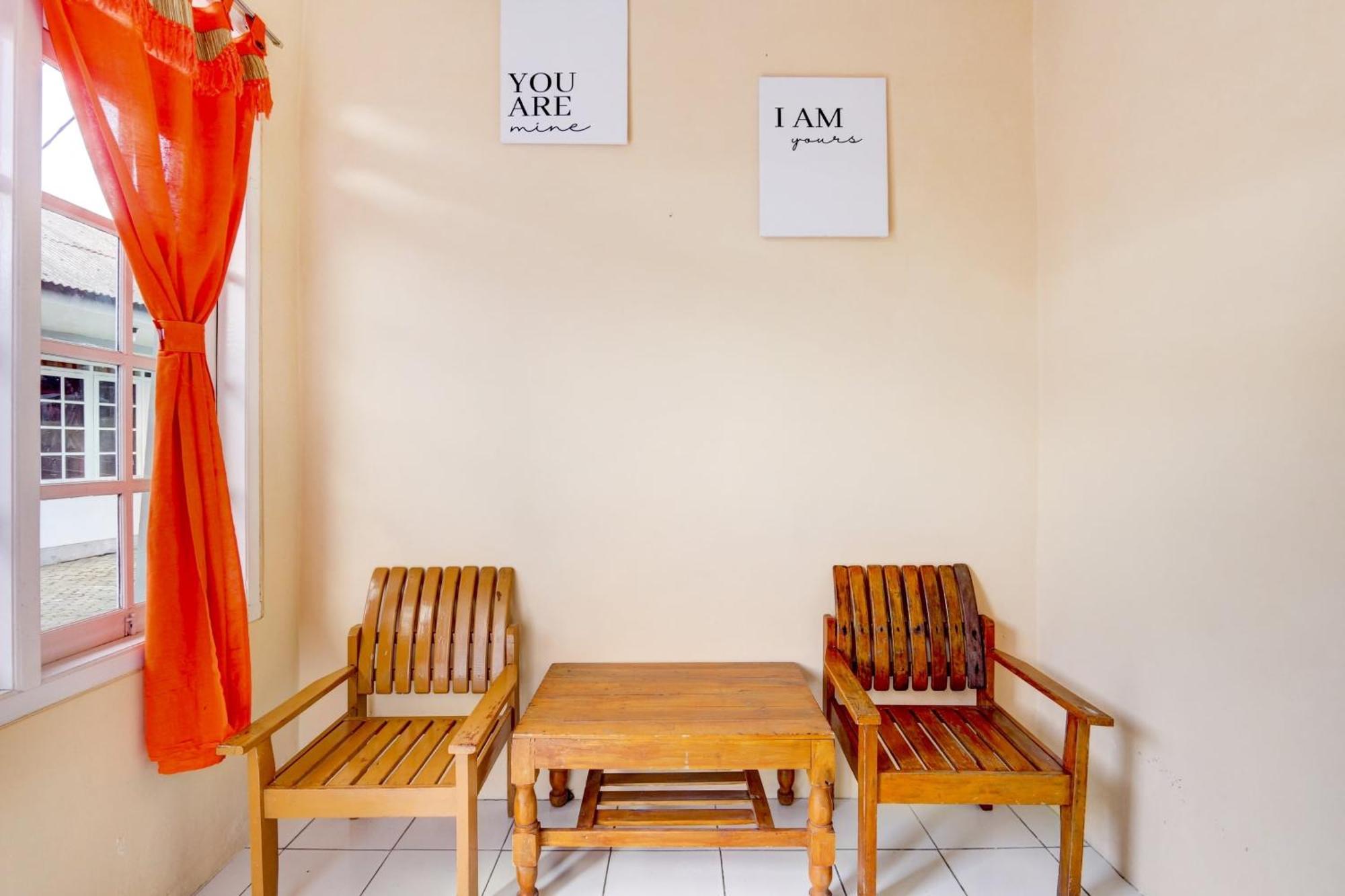 Spot On 90156 Ramayana Hotel Semarang